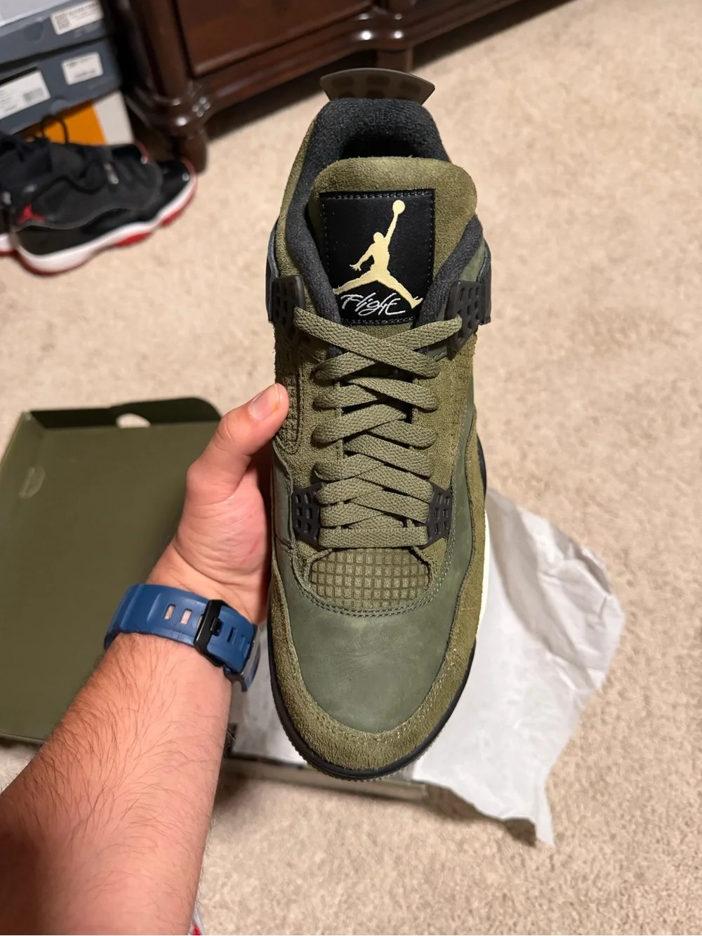 Jordan 4 ‘Olive’